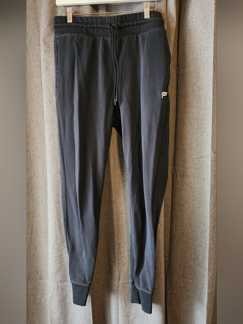 Fabletics Men's Sweatpants Joggers Charcoal Gray Drawstring Size M